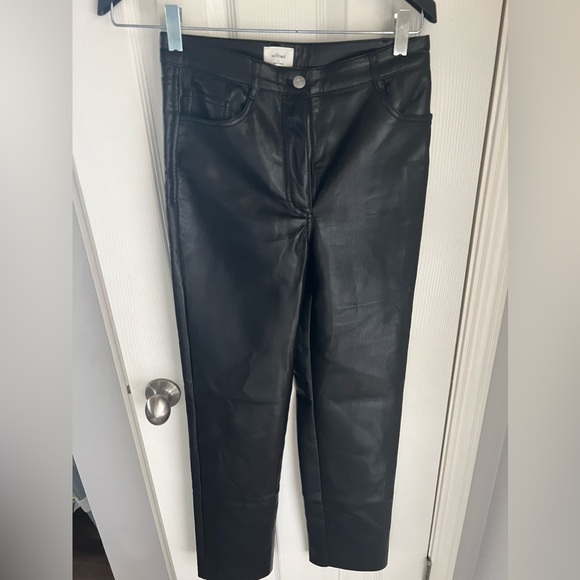 Aritzia’s Wilfred Vegan Leather Pants - Picture 2 of 7